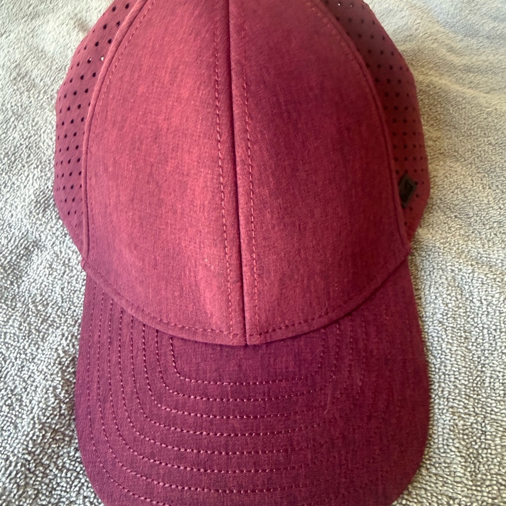 Melin hat